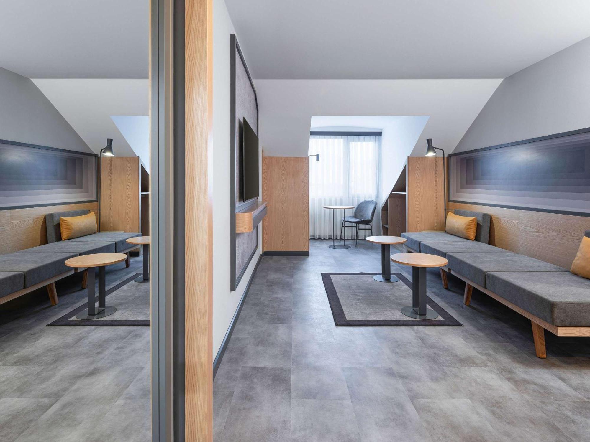 Отель Ibis Istanbul Sisli Экстерьер фото