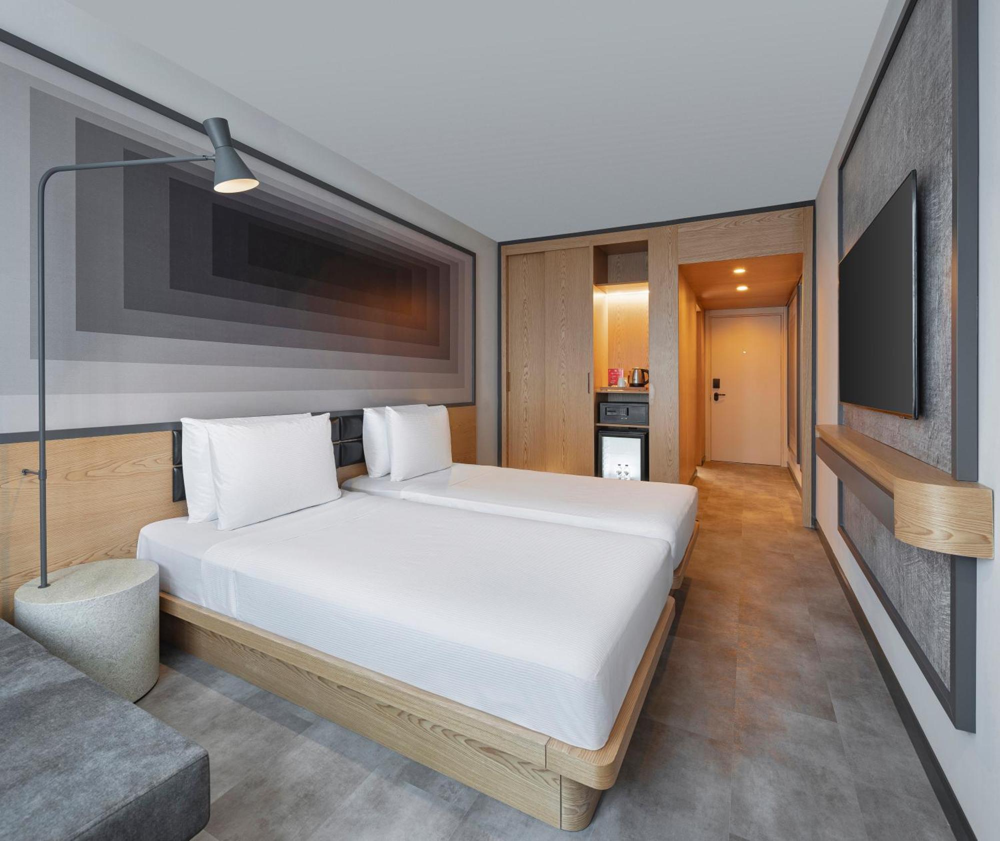 Отель Ibis Istanbul Sisli Номер фото