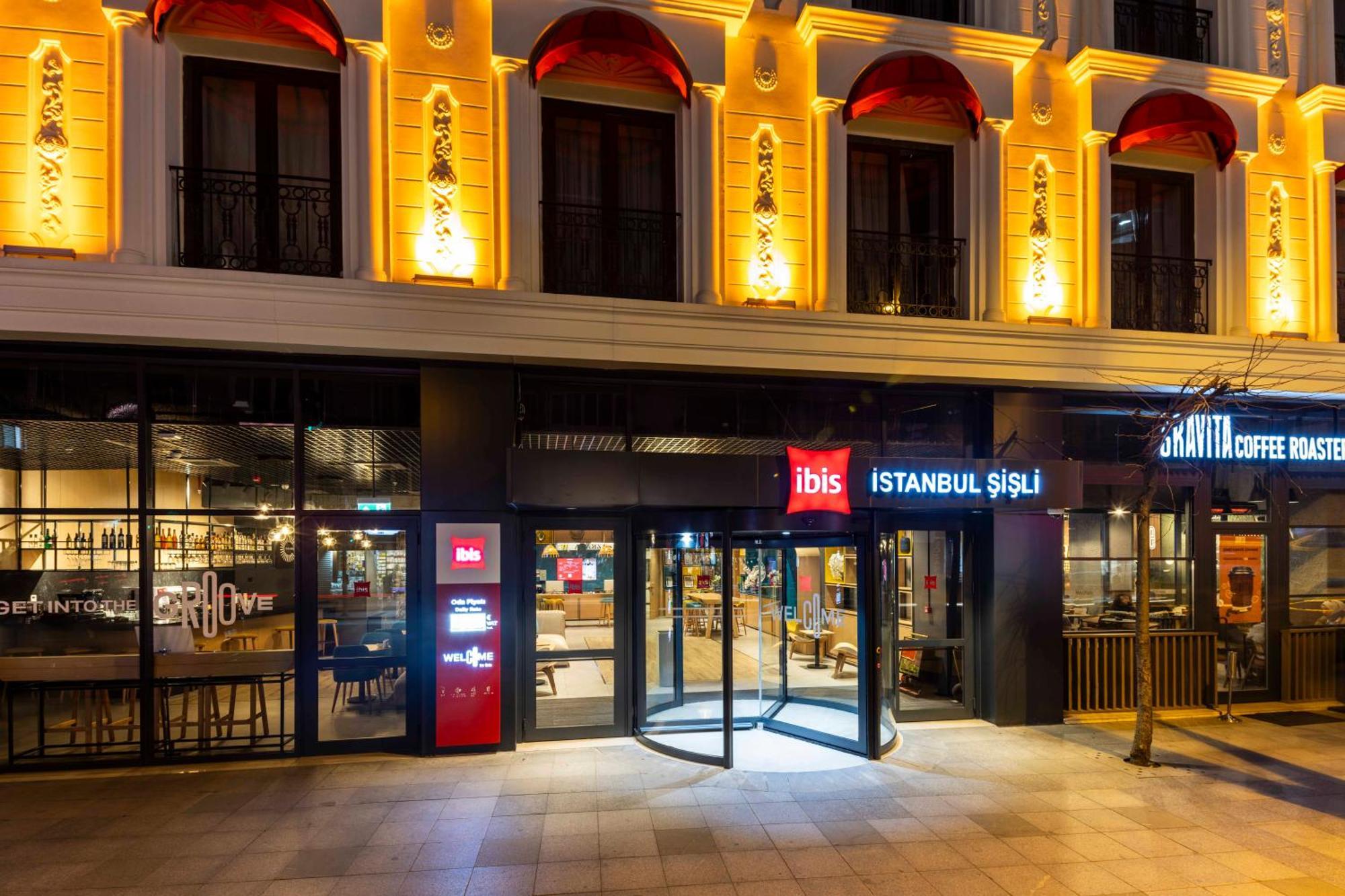 Отель Ibis Istanbul Sisli Экстерьер фото